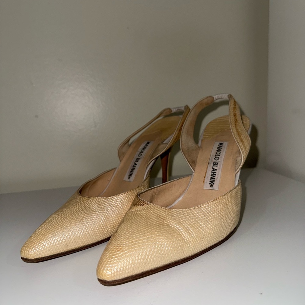 Manolo Blahnik Cream Slingback Heels